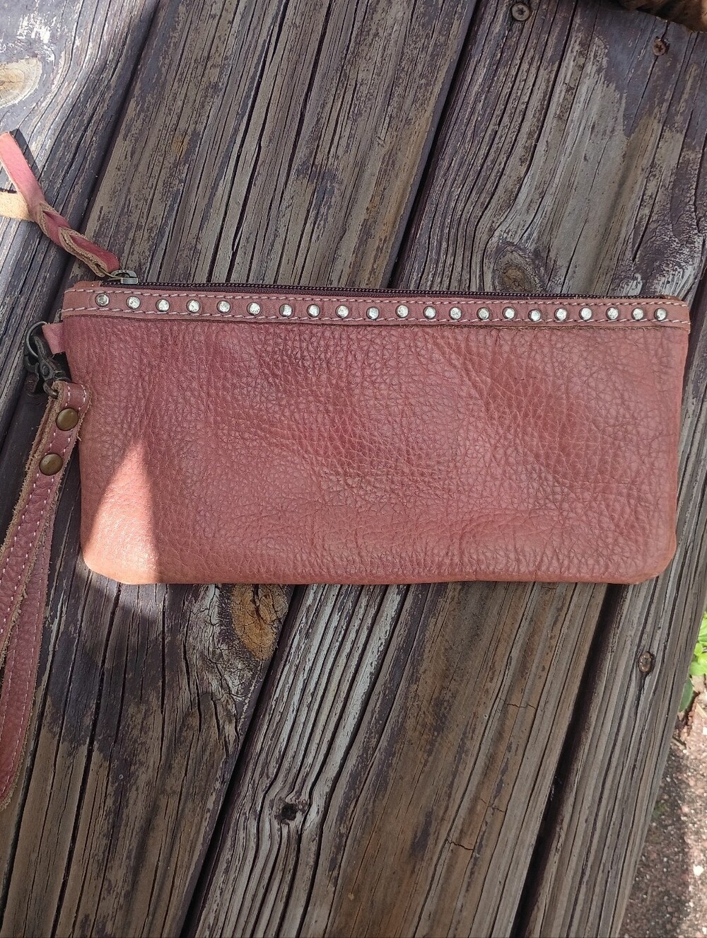 Viva Bags California Stud-Trim Leather Wristlet Clutch Handmade 105x5.5